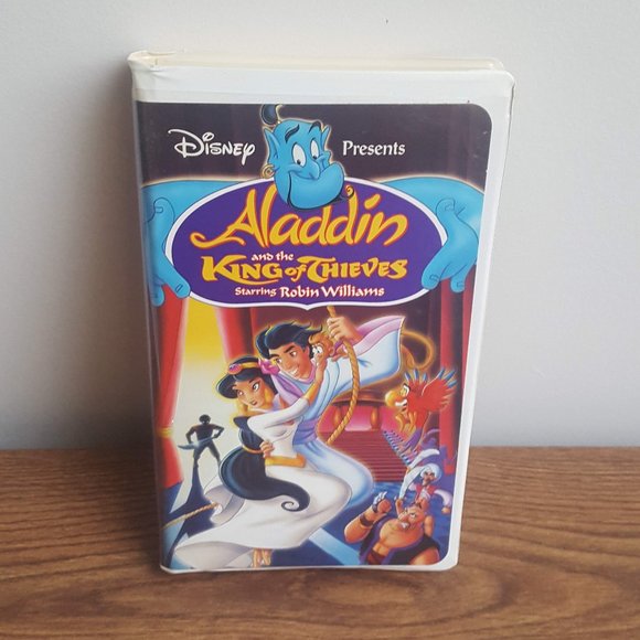 Disney VHS 2/$10 or 6/$20 Aladdin and the King of Thieves - Picture 1 of 3